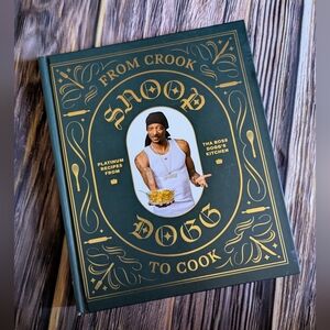 SOLD - Snoop Dogg Cookbook - From Crook to Cook